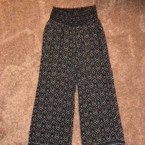 American Eagle Flowy Pants